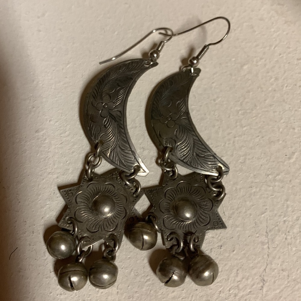 Dangling Silver Boho Wire Earrings! - image 3